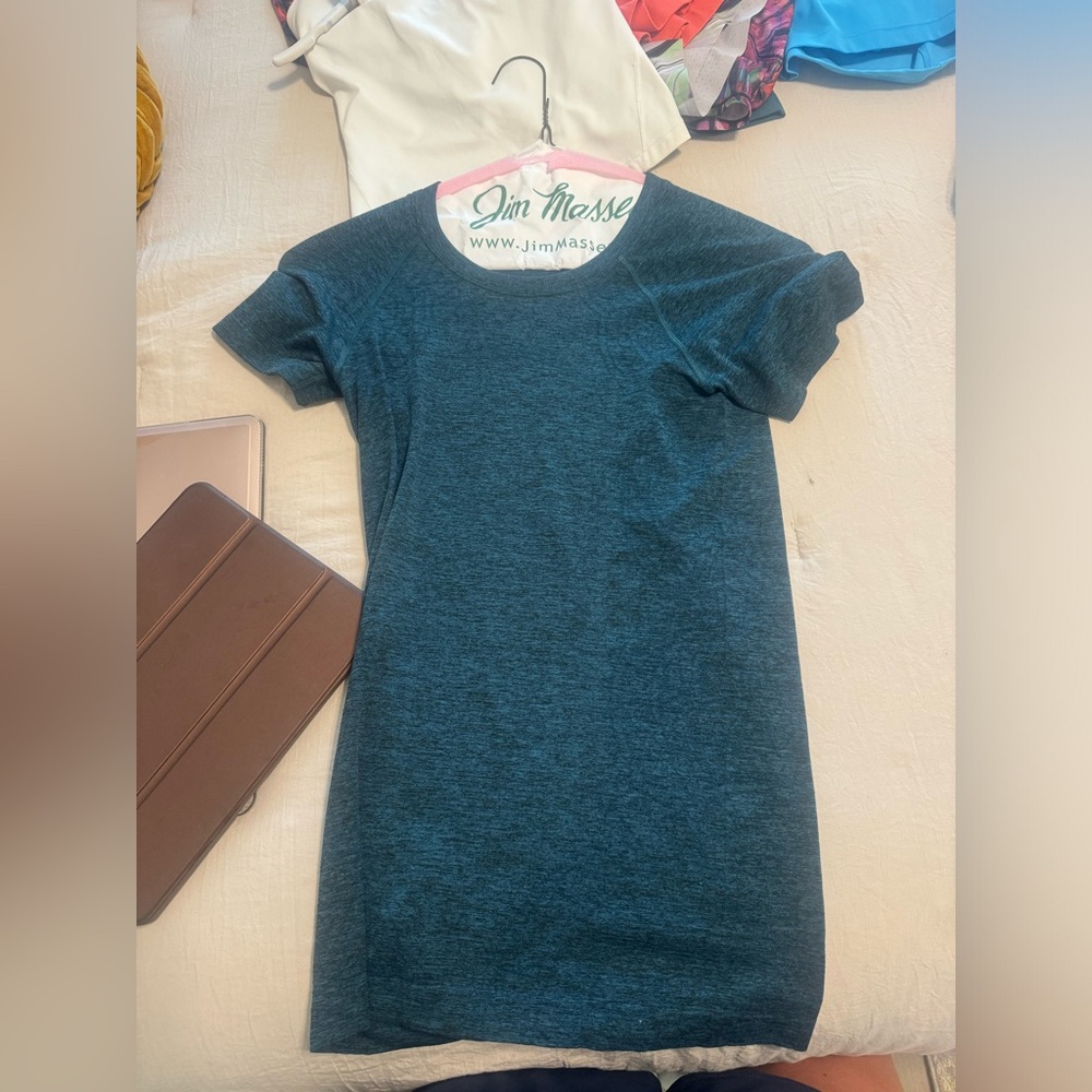 Lululemon Athletica Blue Knit Top